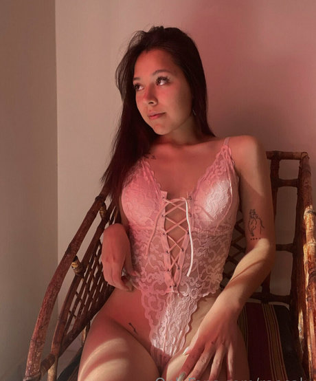 raecalu beautiful model galleries