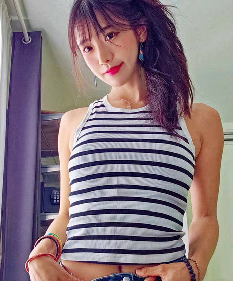 jinnytty hot pornstar photo