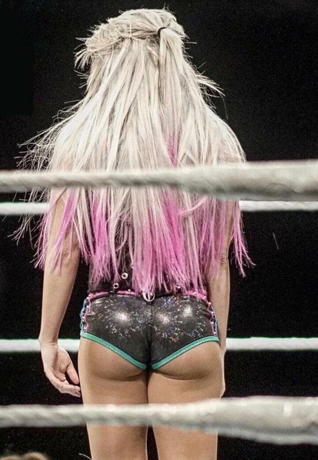 Alexa Bliss pornstar nude pics