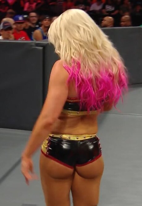 Alexa Bliss Photo Gallery