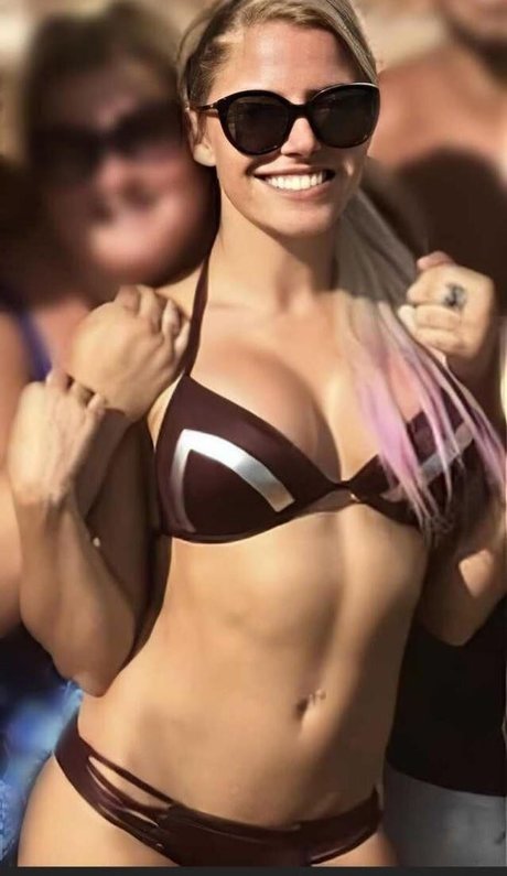 Alexa Bliss pornstar hd gallery