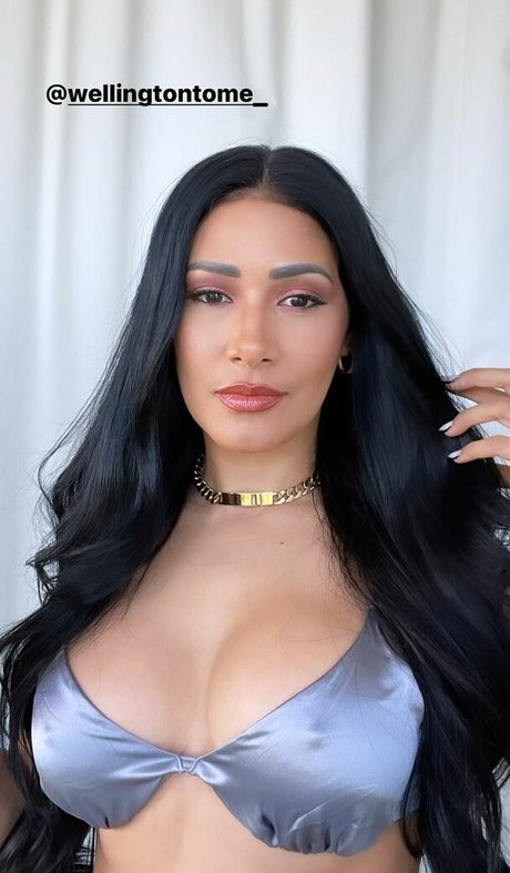 one onlyfans beautiful image