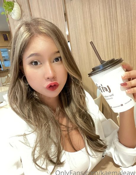 kaemaleaw star porn gallery