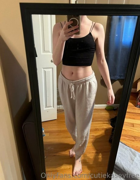 cutiekaseyfree pretty model pics