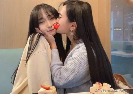 awnni pornstar pictures