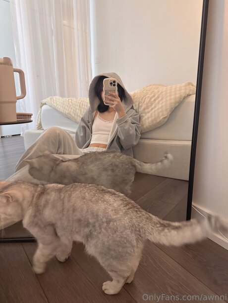 awnni naked star gallery