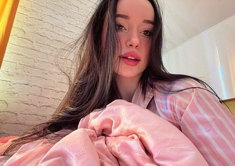 yuukimoon naked model pic