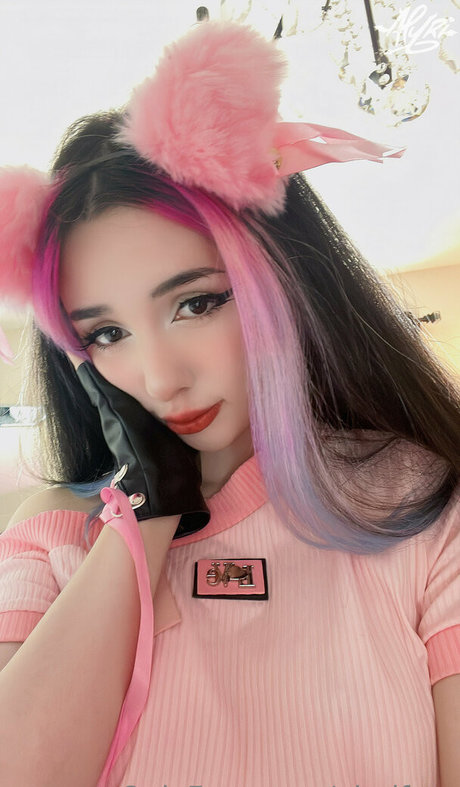 alyrifree star naked image