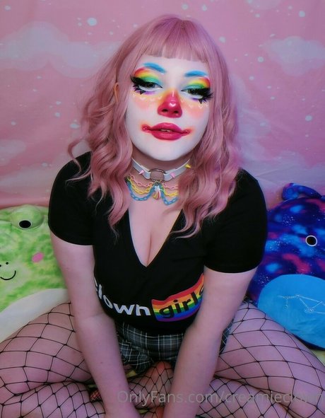 Creamieclown Profile Photo