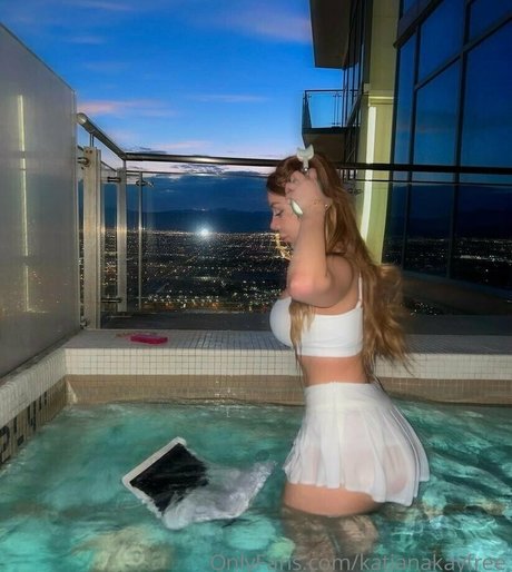 lips onlyfans sexy img