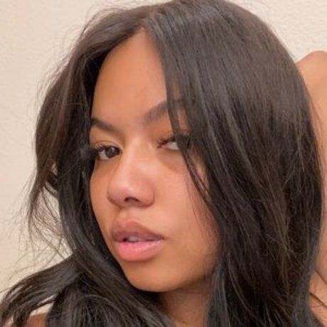 lesbian massage onlyfans free photo