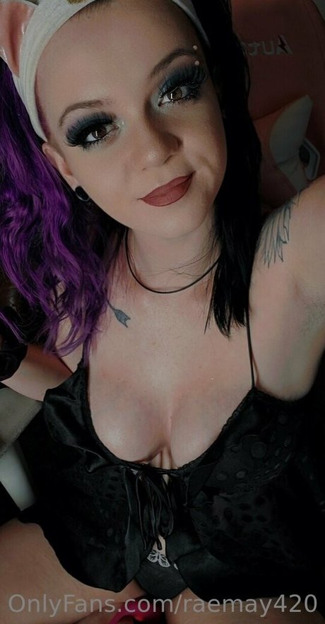 raemay420 pornstar erotic pic