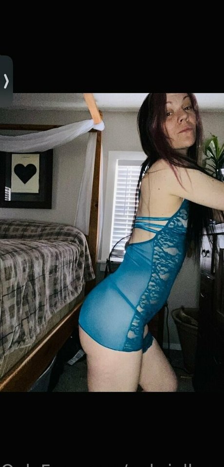 gabriellawoods598 nude actress pic