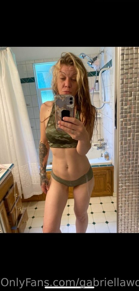 gabriellawoods598 star erotic archive