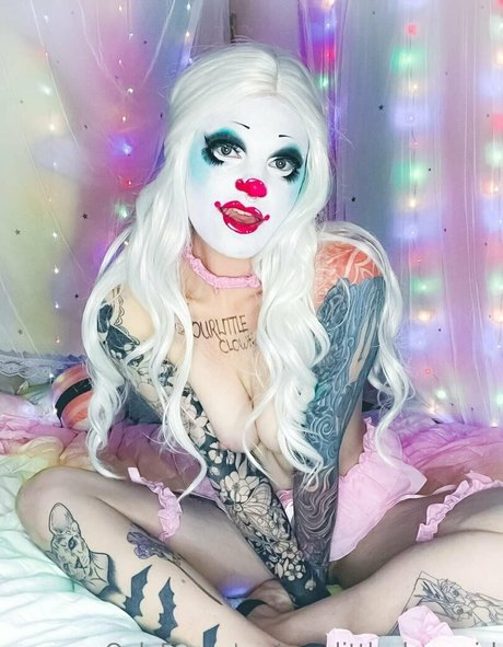 yourlittleclowngirl pornstar high quality img