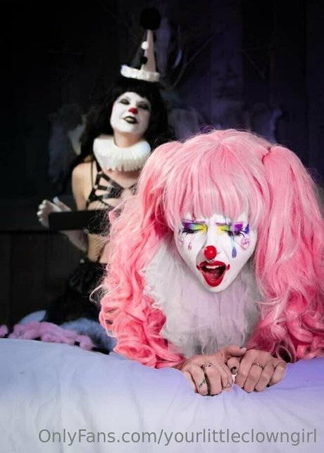 hairy legs onlyfans hot naked picture