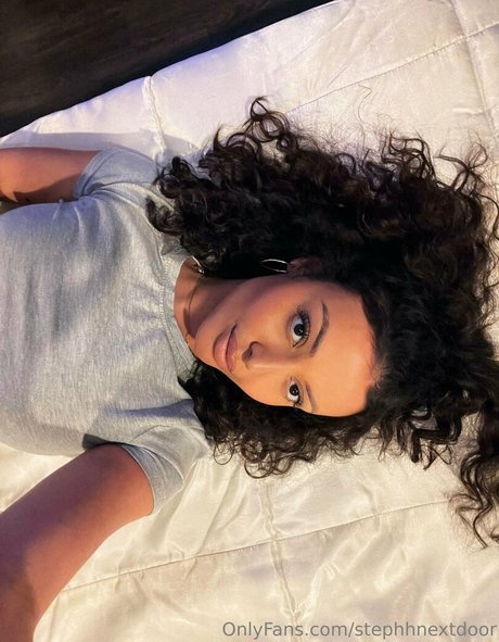 stephhnextdoor star erotic gallery