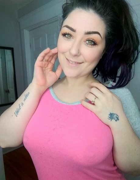 nissariousd pretty actress images