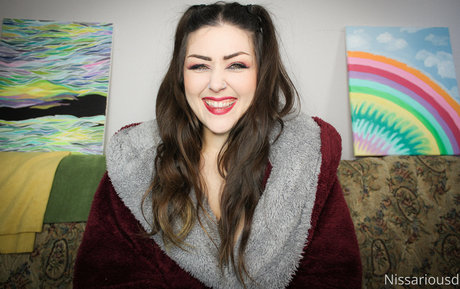 nissariousd nude model pics