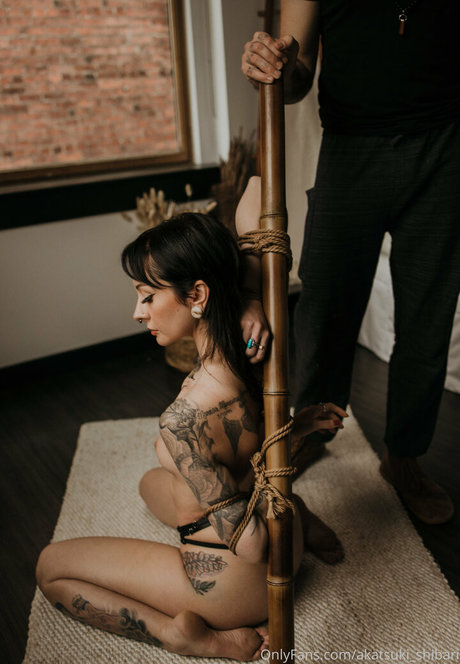 flat chested onlyfans adult pic