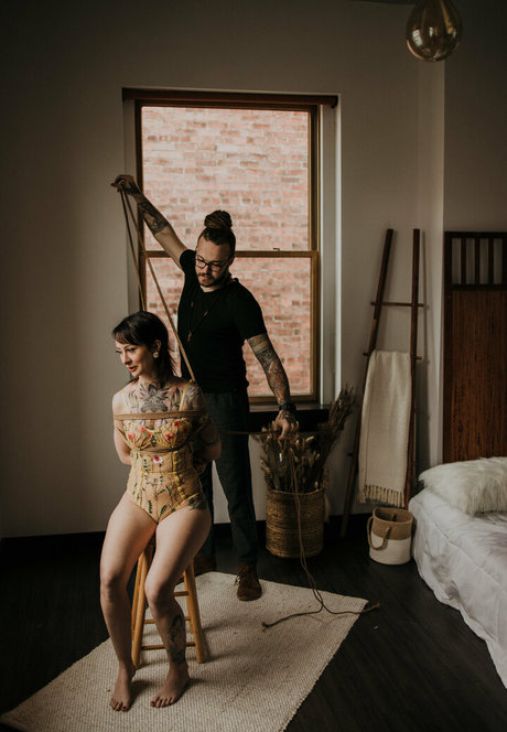 akatsuki shibari sex model images