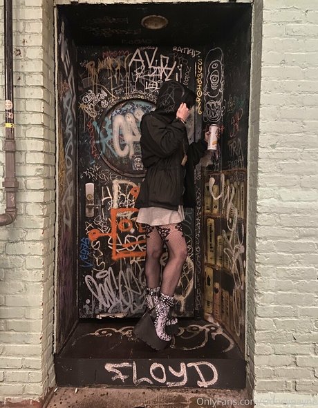 acaiadynna xxx model pic