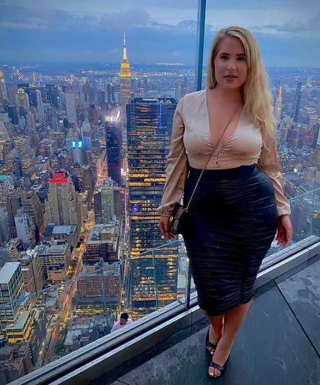 Sophie Turner top star galleries