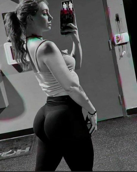 GiGi Dolan pornstar hd photos