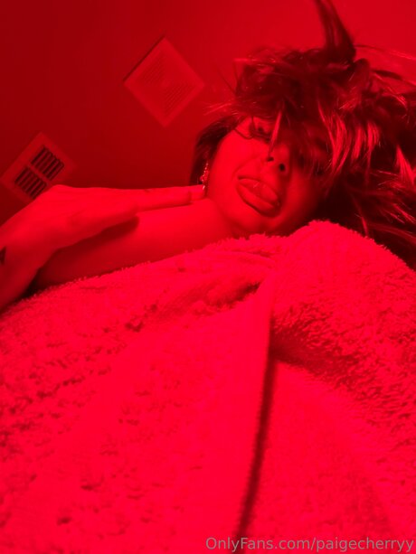 Paigecherryy pornstar hot image
