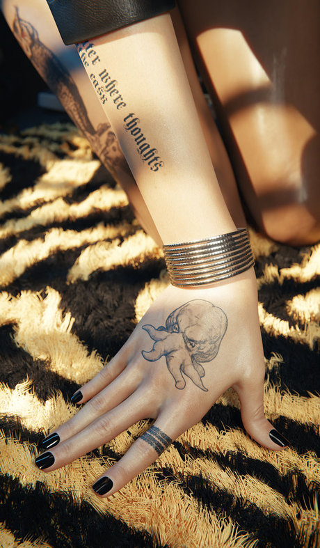 Cyberpunk 2077 beautiful model photos