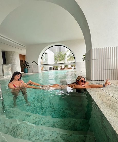 Nati Jota hot actress pics