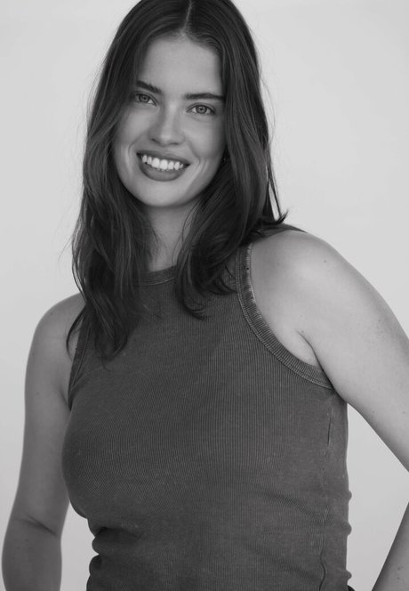 Benthe Ten Broek adult star archive