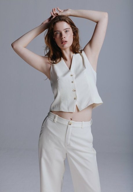 Benthe Ten Broek model free galleries