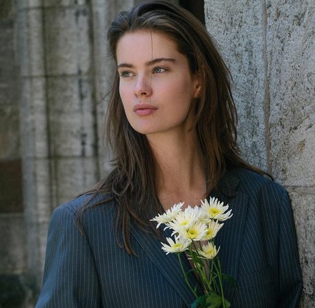 Benthe Ten Broek pornstar adult pictures