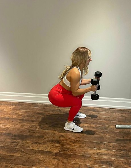 jenniferinthegym art pornstar img