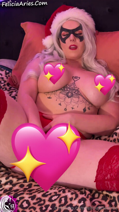 Feliciaariesfree model pics