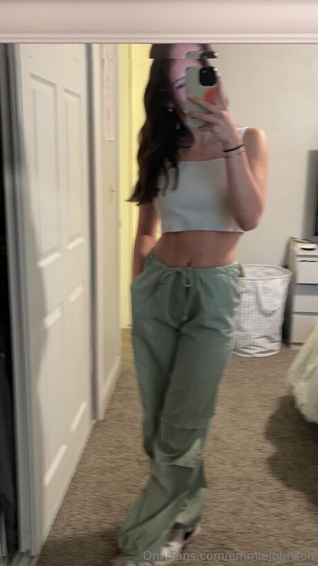 strawberry milk onlyfans nude archive