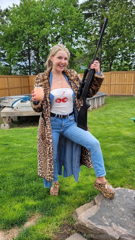 milf yoga onlyfans nice pic