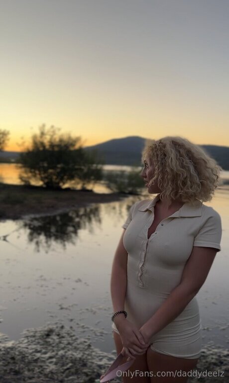 Daddydeelz sexy model images