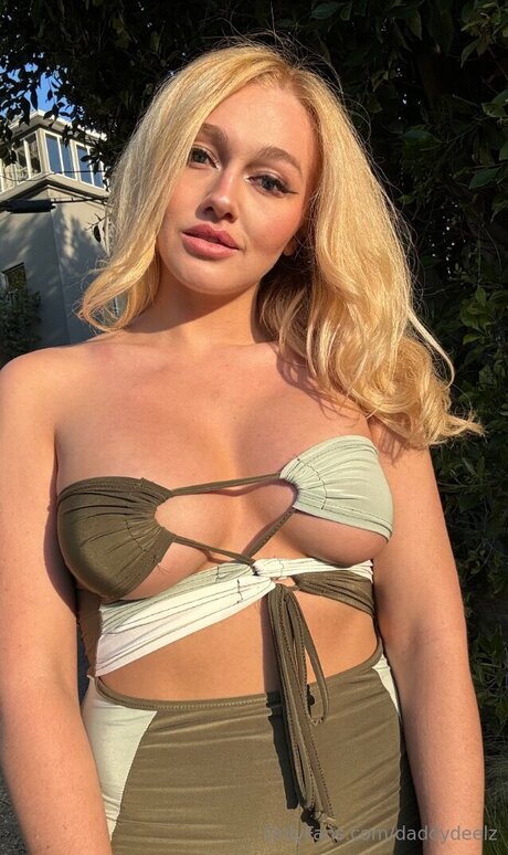 big tits mom onlyfans art naked photos