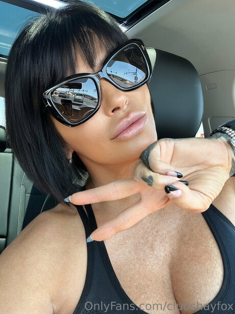 Clubshayfox model beautiful galleries