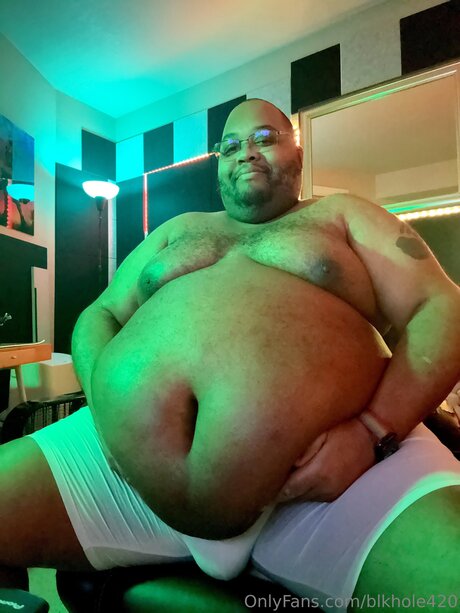 blonde xxx onlyfans exclusive image