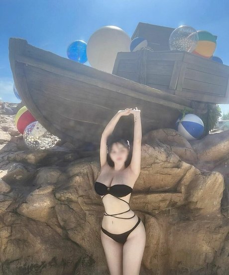 Garumrum_ pornstar exclusive photo