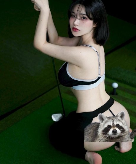 Garumrum_ pornographic model photo