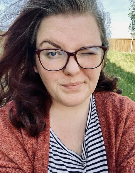 queen rita model hd img