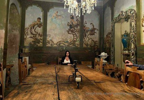 hairy armpits onlyfans beautiful pics