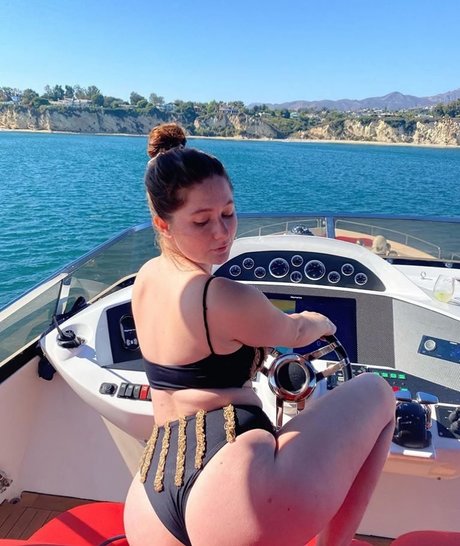 blonde shemale onlyfans pornos photo