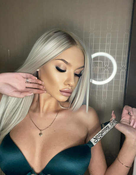 julietaylor free star pics