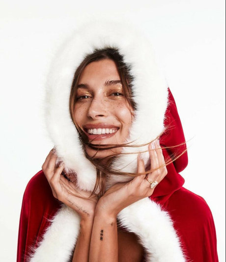 Hailey Baldwin Bieber nude actress pics