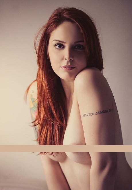 Showliana model free pic